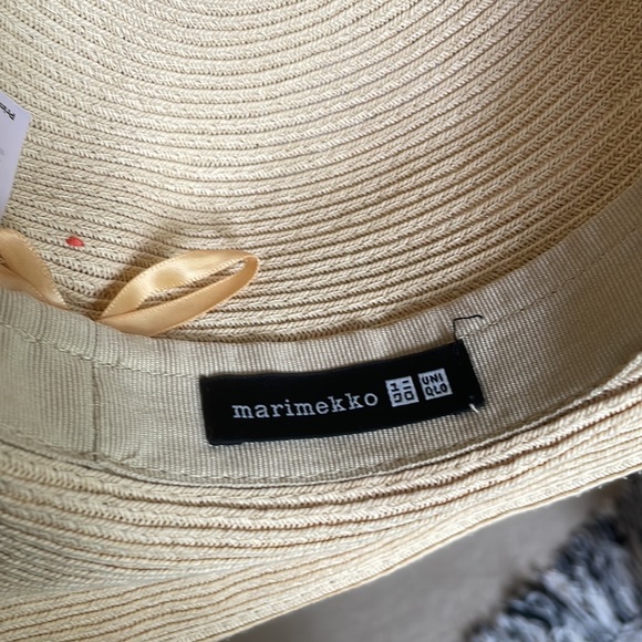 Uniqlo | Marimekko Women's Sun Hat with Orange & Grey Stripe Fabric Band - Picture 12 of 16